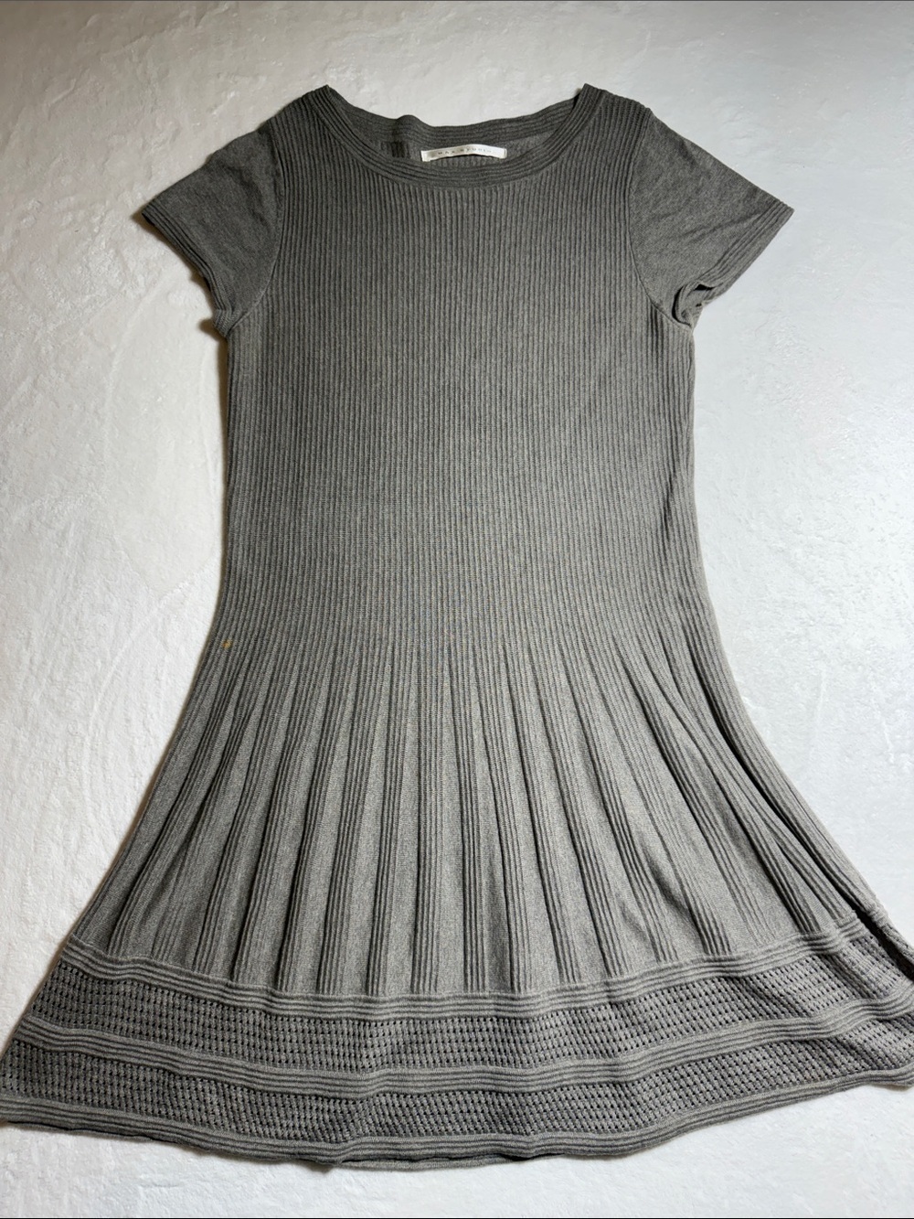 Max Studio Gray Ribbed Short-Sleeve Knit Dress